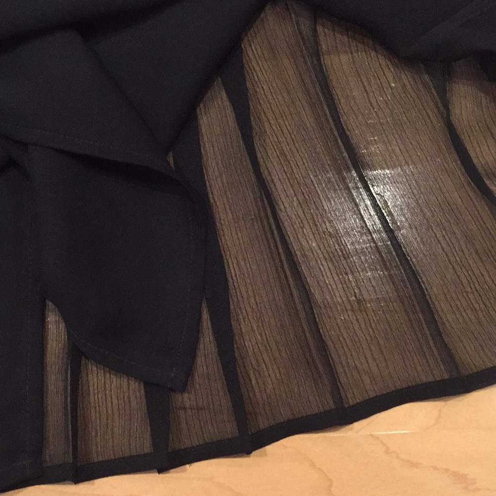 NY & Co black pleated midi skirt - Picture 2 of 2